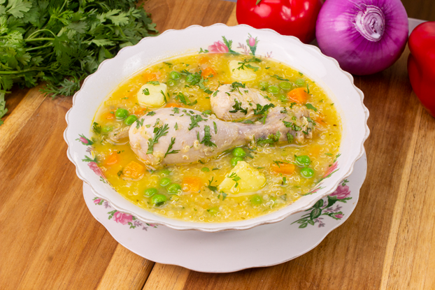 Aguado de Pollo con Quinua: Salud y Sabor